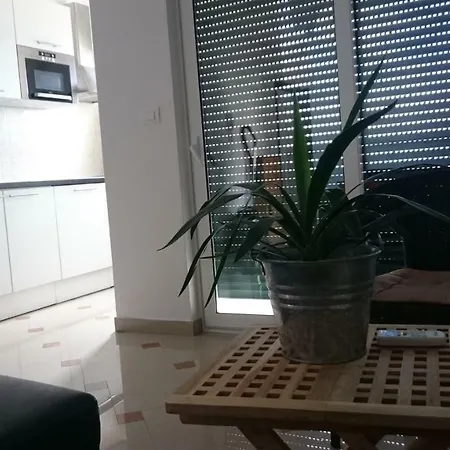 Appartement Ela - Sea View Primošten