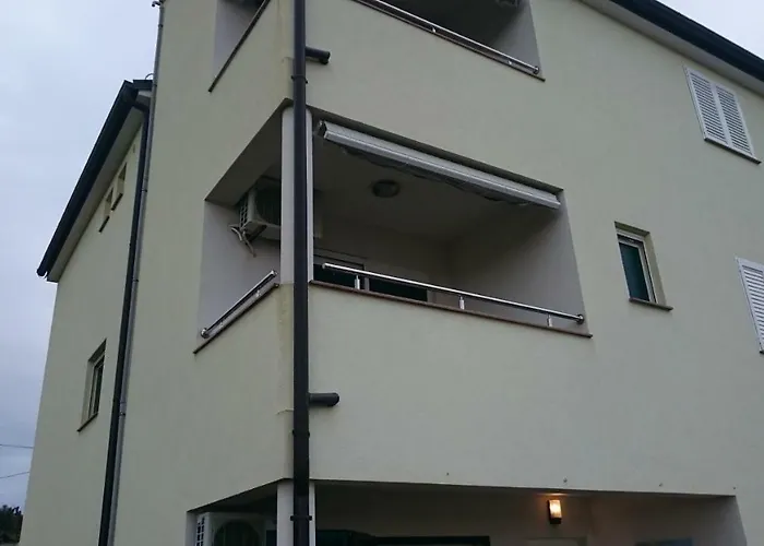 Ela - Sea View Apartmán